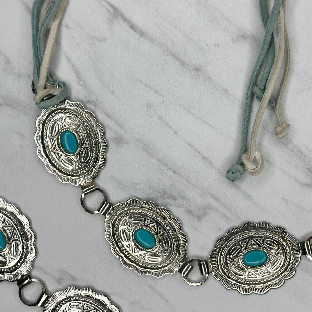 Faux Turquoise Scalloped Concho Silver Tone Chain Belt One Size (OS) Western ✨ - Picture 11 of 12